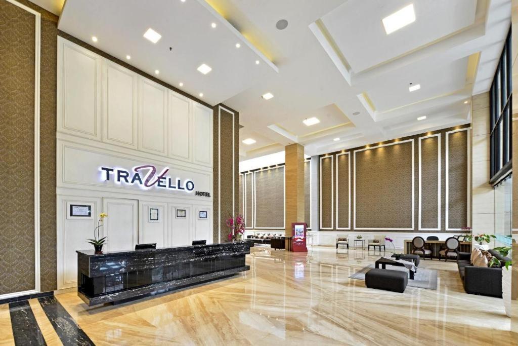 Travello Hotel Bandung Exteriör bild